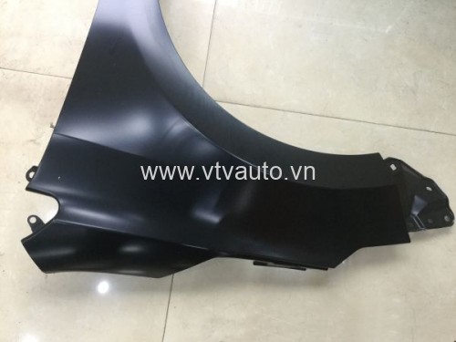 Tai xe trước trái Toyota Corolla Altis 2014-2017