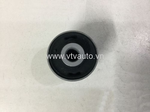 Cao su giằng cầu sau Toyota Prado 2004-2009