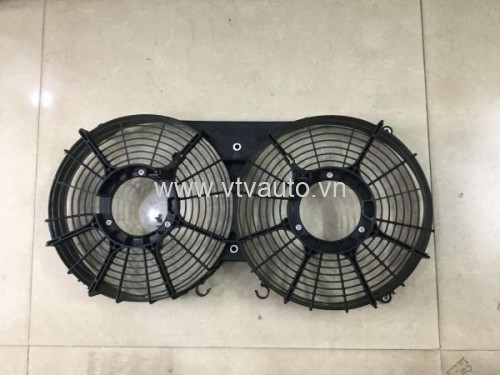 Vỏ lồng quạt két nước Toyota Hiace 2004-2012