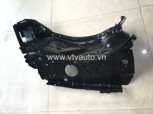 Xương đỡ tai xe phải Toyota Fortuner 2013-2016