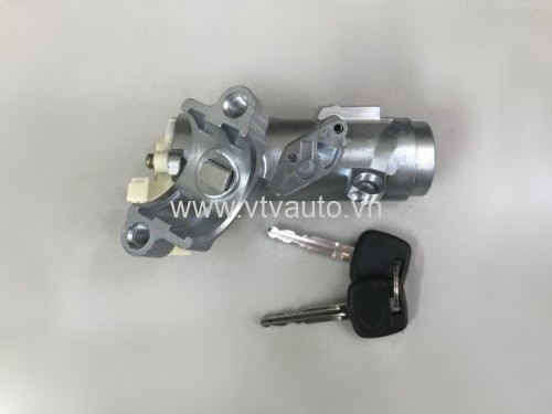 Ổ khóa điện đề Toyota Hilux Vigo 2000