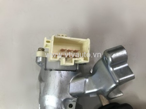 Ổ khóa điện đề Toyota Hilux Vigo 2000