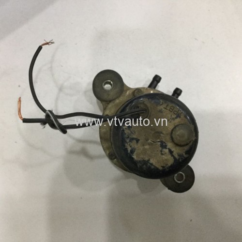 Bơm xăng ngoài bãi Suzuki 5 tạ