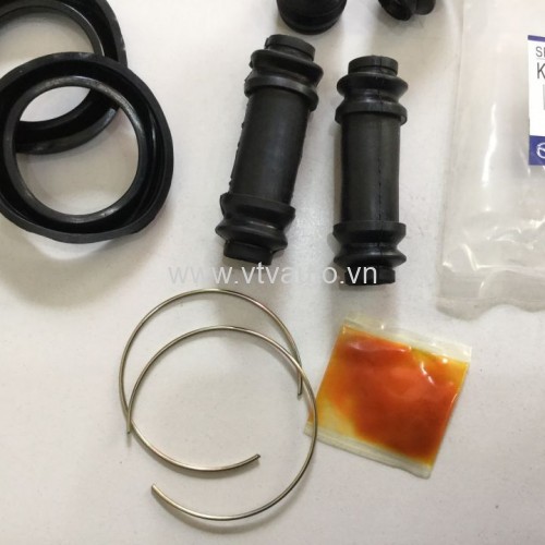 Cuppen chụp bụi phanh trước Mazda 323, 1997-2000 