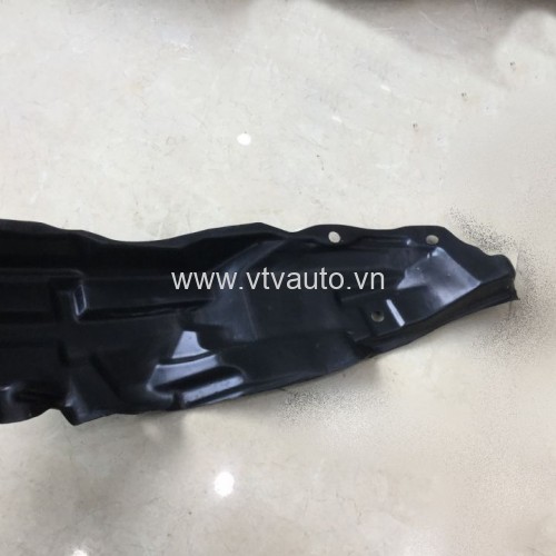 Chắn bùn lòng dè trước trái Daihatsu Terios