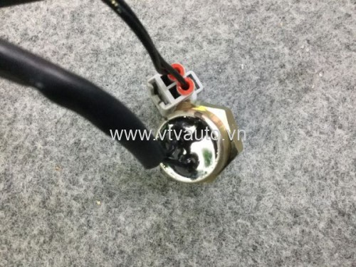 Cảm biến báo lùi Toyota Camry