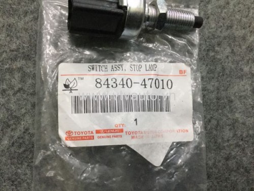 Công tắc chân phanh Toyota Vios,2003-2007
