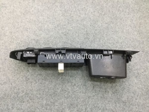 Công tắc lên kính tổng liền công tắc chỉnh gương Hyundai Getz