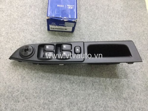 Công tắc lên kính tổng liền công tắc chỉnh gương Hyundai Getz