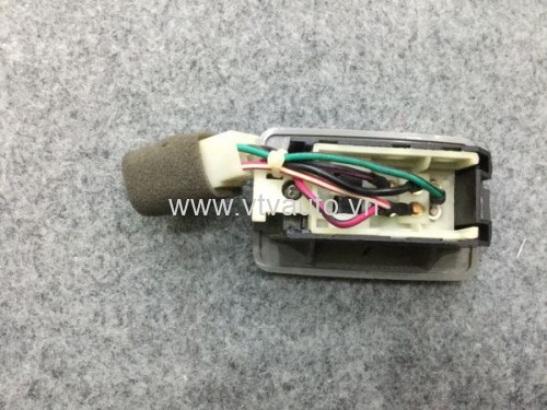 Công tắc lên kính Hyundai 1,25 tấn