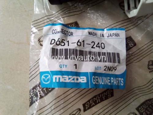 Đầu nhựa cút nước vào dàn sưởi Mazda Premacy