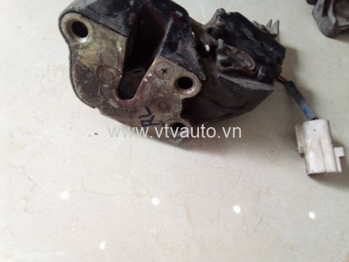Khóa ngậm sau trái bãi Toyota Corona 1992-1996