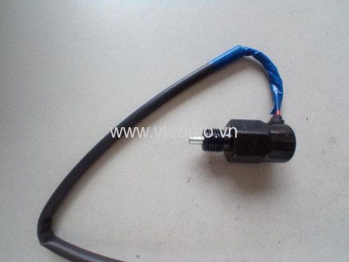 Cảm biến báo lùi Hyundai 1 tấn