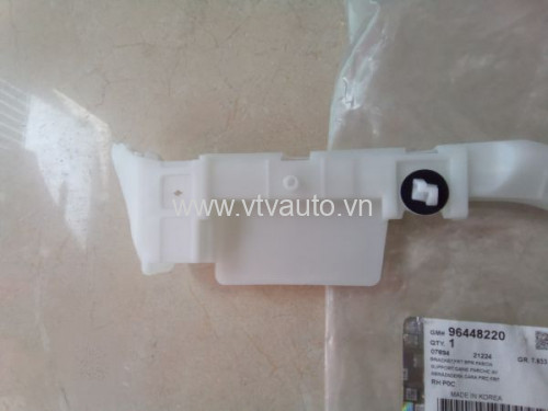 Phe cài ba đờ xốc trước phải Chevrolet Captiva ,2007-2014
