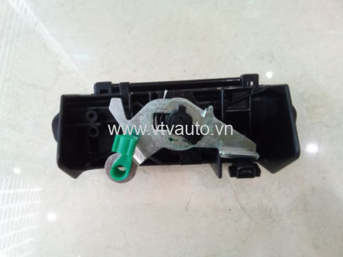 Tay mở cửa hậu (cốp sau) Toyota Hiace,2005-2021