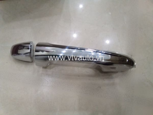Tay mở ngoài trước phải ( mạ crom), gồm phần dài + phần ngắn Toyota Innova,2016-2021