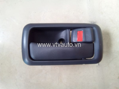 Tay mở trong phải liền ốp màu đen Toyota Hiace,1990-1994