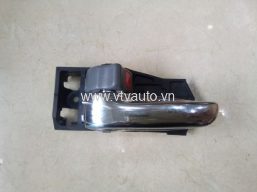 Tay mở trong mạ giữa, ốp màu xám bên trái Lexus GX470 ,2002-2009