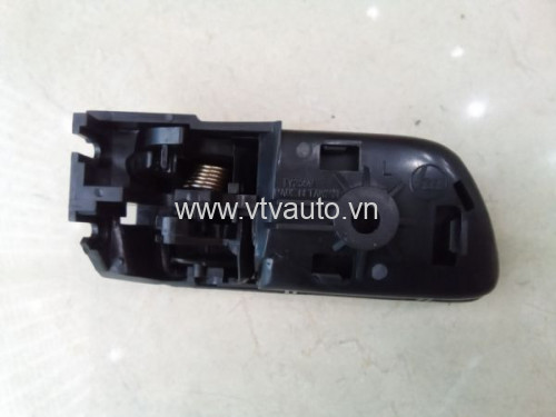 Tay mở trong trái (trước=sau) màu đen Toyota Camry 2002-2006