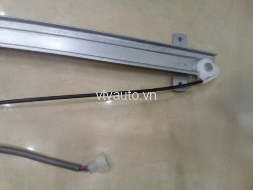 Compa + mô tơ lên kính sau phải Suzuki Vitara ,1997-2005