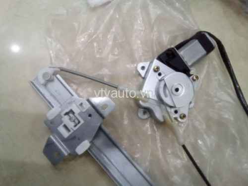 Compa + mô tơ lên kính sau trái Suzuki Vitara ,1997-2005