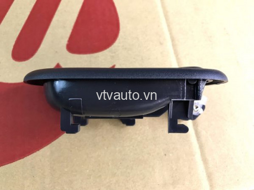 Tay mở trong trái 69206-12130 ( Màu ghi đậm) (Trước = Sau) Toyota Corolla AE100,1992-2001.