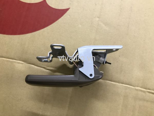 Tay mở trong trái (trước=sau) 69206-32070/ 69206-32071 màu nâu Camry 1992-1996