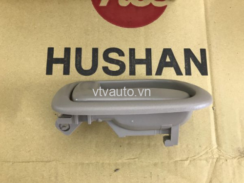Tay mở trong trái (trước=sau) 69205-12160 màu vàng ngà Corolla 1997-2001