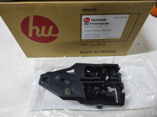 Tay mở trong phải (trước=sau) 69205-0K110-C0 màu đen Innova 2017-2022, Hilux 2016-2022, Fortuner 2017-2022