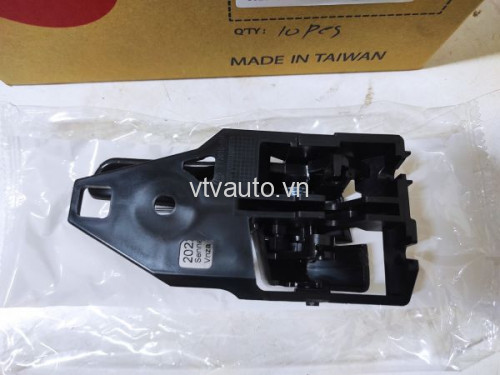 Tay mở trong phải (trước=sau) 69205-0K110-C0 màu đen Innova 2017-2022, Hilux 2016-2022, Fortuner 2017-2022