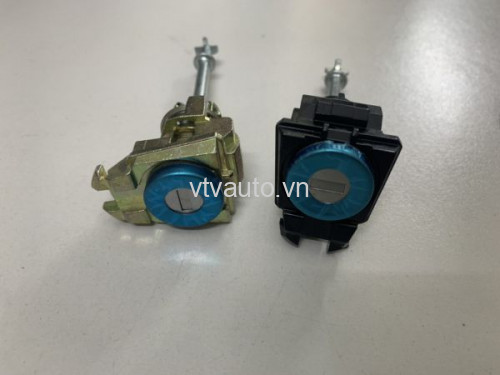 Khóa chìa cánh cửa trước LH, RH Toyota Fortuner 2005-2016