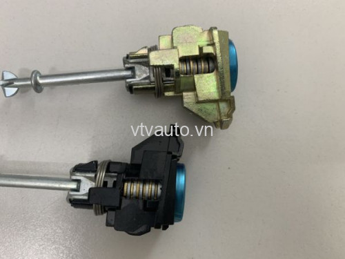 Khóa chìa cánh cửa trước LH, RH Toyota Fortuner 2005-2016