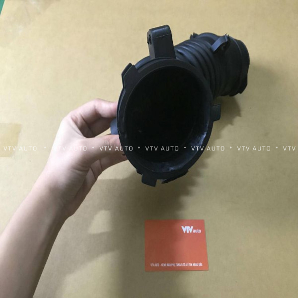 Ống Cao Su Cổ Hút Gió Từ Bầu E Đến Cổ Ga Camy Mỹ Vn 2.4 06-11 I Oem: 17881-0H090