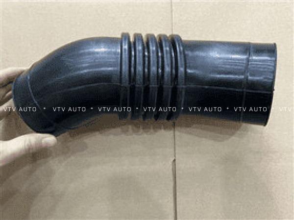 Ống Cao Su Cổ Hút Gió Từ Bầu E Đến Cổ Ga Land Cruiser Máy Dầu 1Hz 91-97 I Oem: 17881-17020