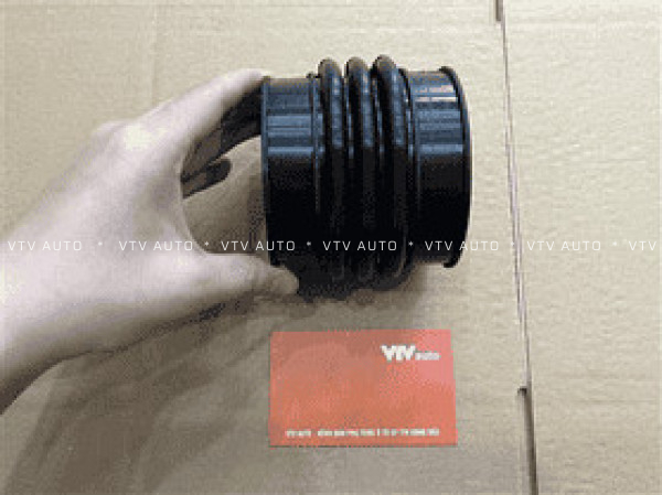 Ống Cao Su Cổ Hút Gió Từ Bầu E Đến Cổ Ga, Số 1 Lỗ 76 Mm Camry 3.0 02-06 I Oem: 17881-20130