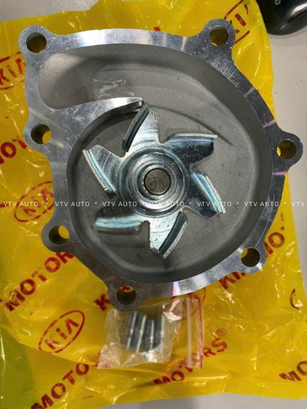 Bơm nước Kia Tải 0K65C-15-100 