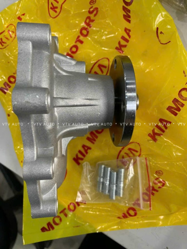 Bơm nước Kia Tải 0K65C-15-100 