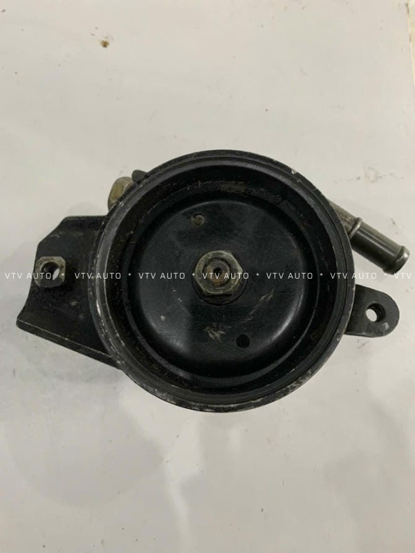 Bơm trợ lực lái Nissan U13 93 