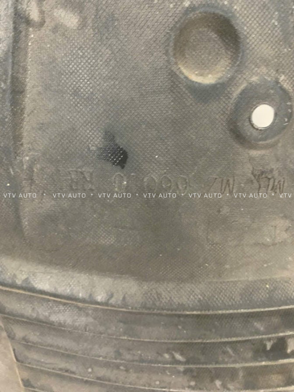 Chắn bùn lòng dè Trước Phải+ Trái Mazda 6 03 