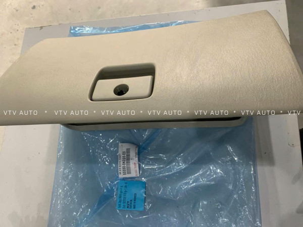Cốp phụ để đồ trong xe Innova 2009 55550-0K020-E0