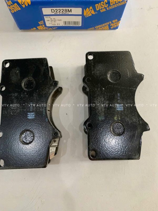 Má phanh trước Fortuner 12 D2228M 