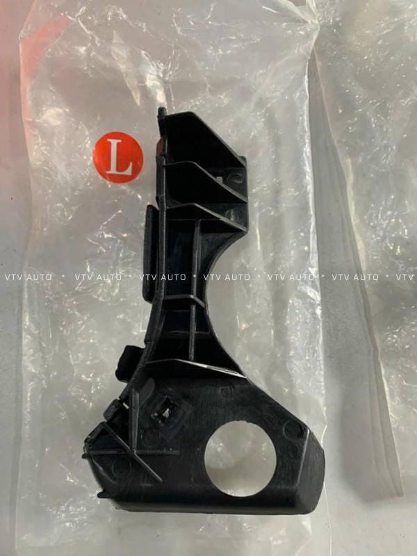 Tai nhựa trước 2 bên ALTIS 01