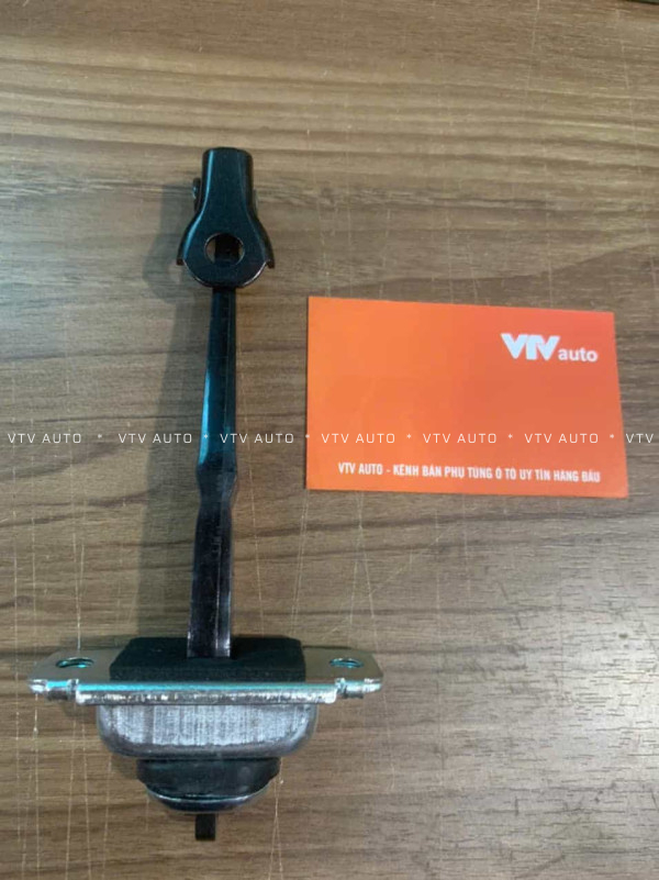 Hãm cửa sau Chevrolet Captiva 07-15 mã 95929942