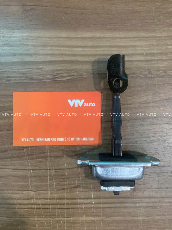 Hãm cửa trước Kia Morning 08-11 mã 79380-07000