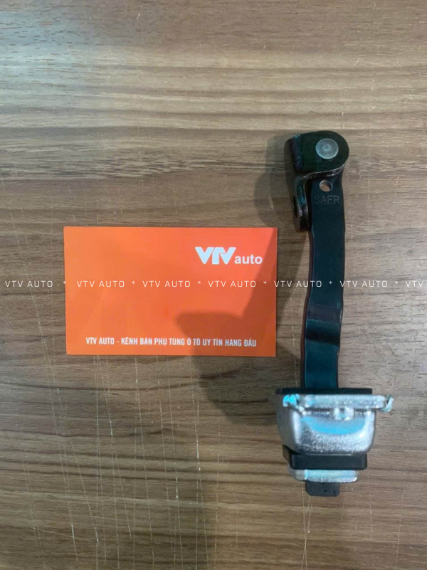 Hãm cửa trước Kia Morning 08-11 mã 79380-07000
