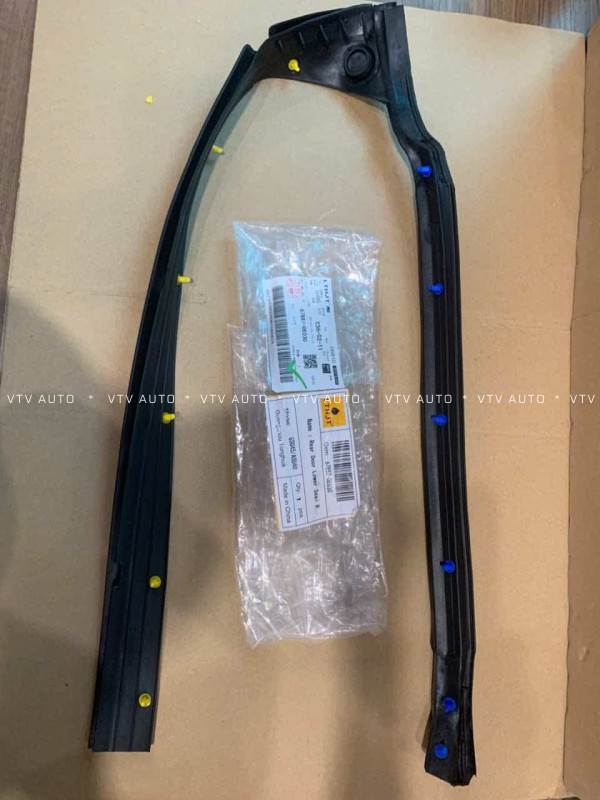 Gioăng Xốp Trên Cánh Cửa Sau Phải, Mép Dưới Highlander 07-15