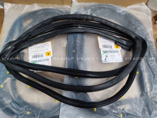 Gioăng Xốp Trên Cánh Cửa Trước Phải Prado 03-08