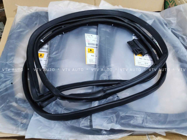 Gioăng Xốp Trên Cánh Cửa Trước Trái Prado 03-08