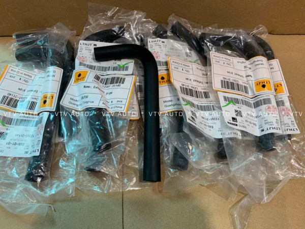 Ống Tuy Ông Thông Hơi Khí Trên Nắp Đậy Dàn Cò ( Cái Không Bắt Vào Van 1 Chiều)  Gx460, Gx400
