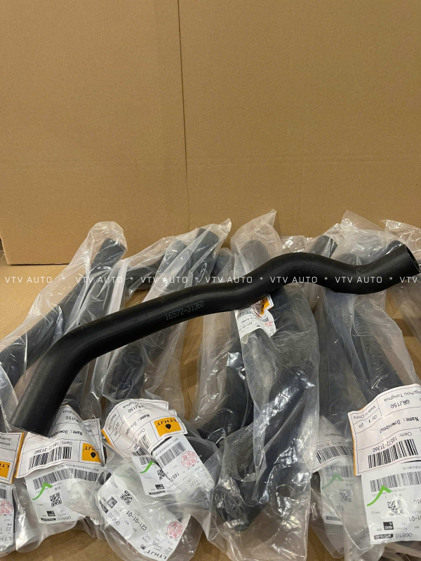 Ống Cao Su Cút Nước Dưới Bắt Vào Két Nước Prado 09-17, 4Runner 09-18, Fj Cruiser 09-17, Land Cruiser 09-23 Máy 1Gr
